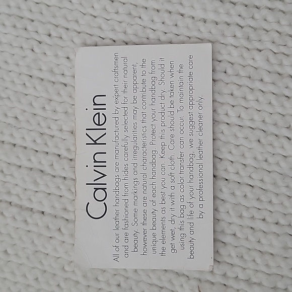 Calvin Klein red clutch zipper pouch - Picture 7 of 11